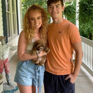 Meet your Posher, Chase